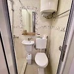 'the Conch' With Private Entrance And Bathroom Apartamento