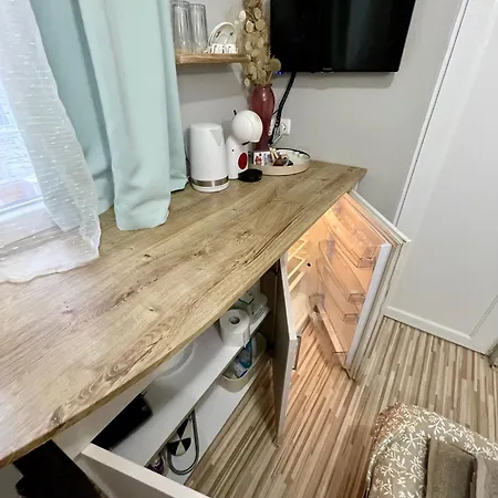 'the Conch' With Private Entrance And Bathroom Apartman *