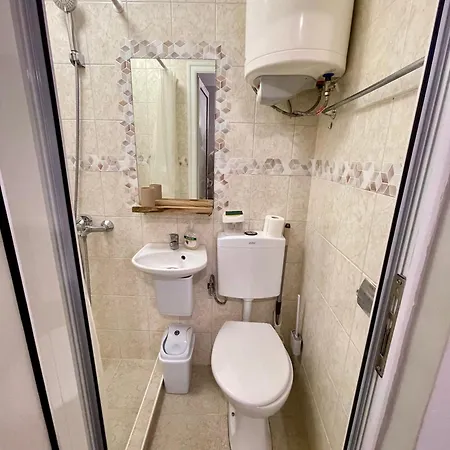 'the Conch' With Private Entrance And Bathroom 公寓